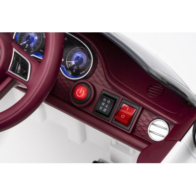Vaikiškas elektromobilis Bentley Bentayga S, Baltas